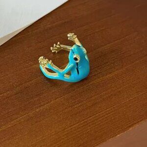 Blue Frog Gold Reptile Ring
